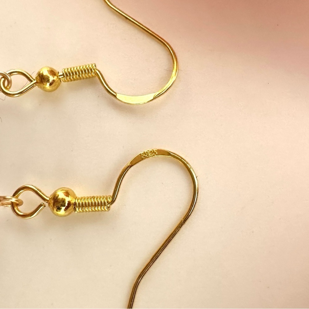 ⚜️Freshwater Blush Pearl & Crystal Dangly Earrings - Picture 3 of 5